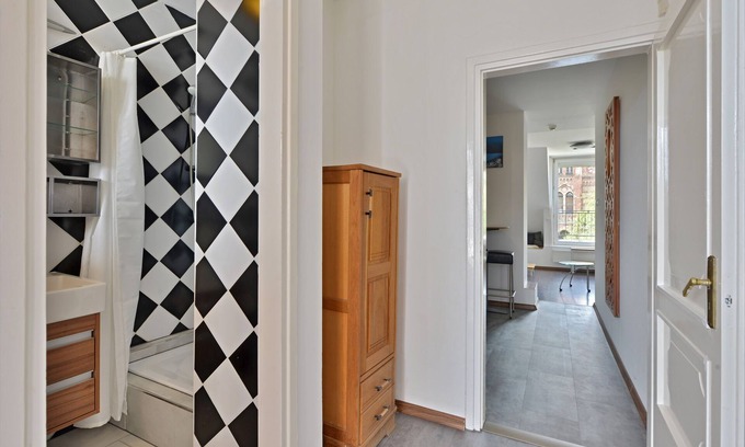 Vizivaros Apartment | Top-Rated Buda Apartman House 6 with Family-Friendly Amenities