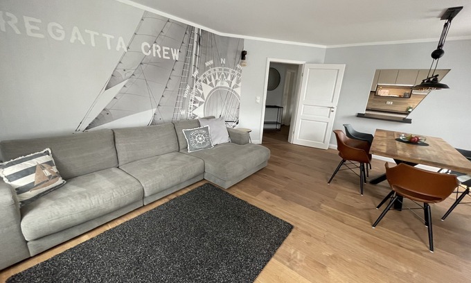 Wismar Apartment | Scenic Buddelschiff Apartment with City Canal Views