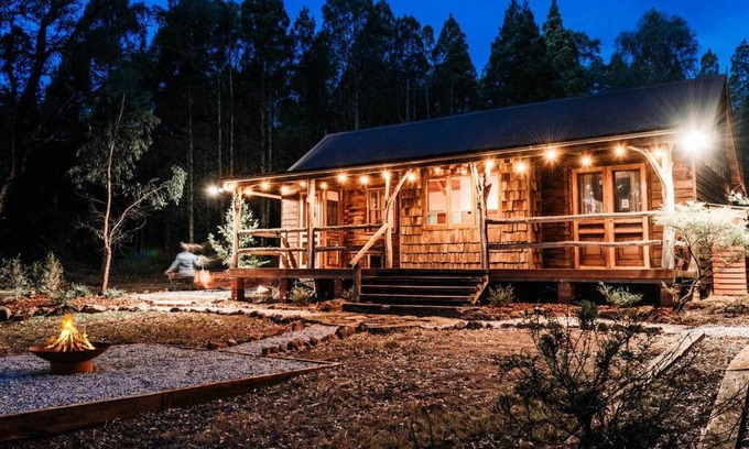 Budgee Budgee House | Explore Budgee Budgee Farm: 33 Acres of Family Fun