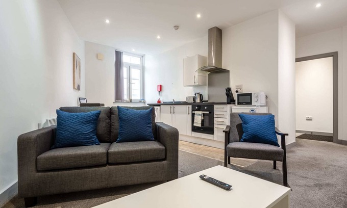 Doncaster Apartment | Budget 1 Bed Flat in Central Doncaster