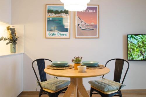 Sant Antoni de Calonge Apartment | Budget-Friendly Beach Studio 23 - Child Friendly Haven