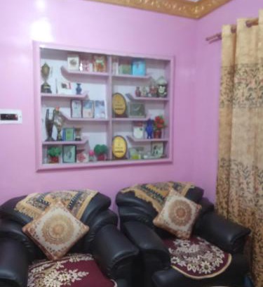 Rajbagh House | Budget-Friendly House Rajbagh: Breakfast & Family Welcome