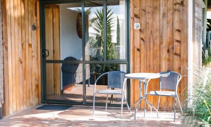 Kaiteriteri Apartment | Affordable One-Bedroom Unit with Oceanfront Views