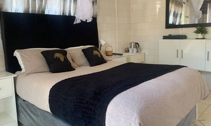 Harare Cottage | Budget Pad at No. 105 by Ekhaya