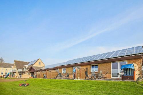 Sahrensdorf House | Relax at Buedlfarm-Haus with Ocean Views & Family-Friendly Amenities