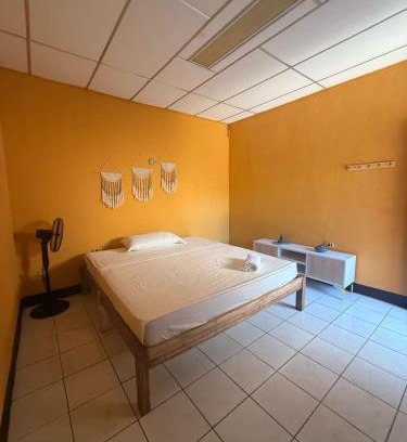 Granada Apartment | Buena Onda House