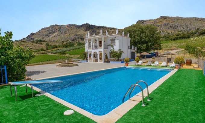 Illora Villa | Highly Rated Buenavista de Illora with Private Pool & Spa