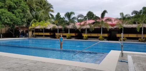 Tagudin Resort | Buenavista Family Inn