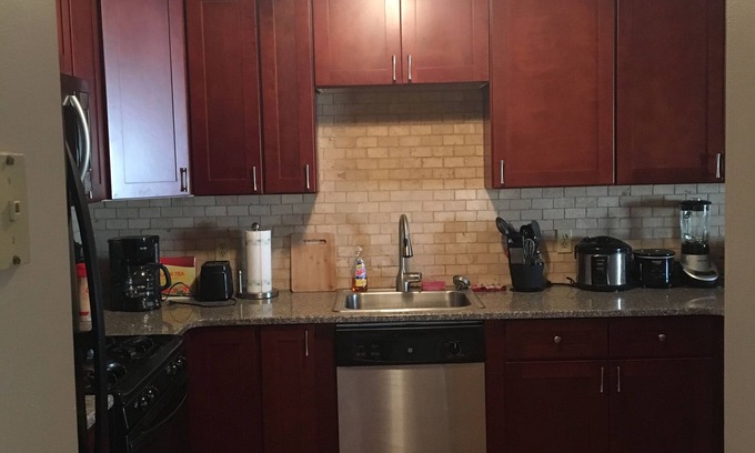 Willert Park House | Ideal Buffalo Downtown Condo with Pool & Pet-Friendly Amenities