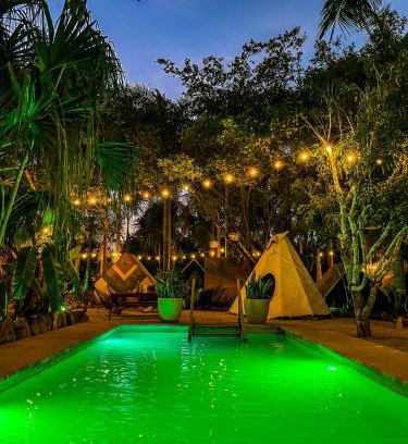 Buenavista Hotel | Cozy Glamping at Bufo Alvarius Sanctuary in Bacalar