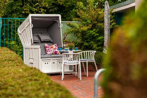 Borkum Apartment | Relax at Buhne 131: Family-Friendly Hotel with High Ratings