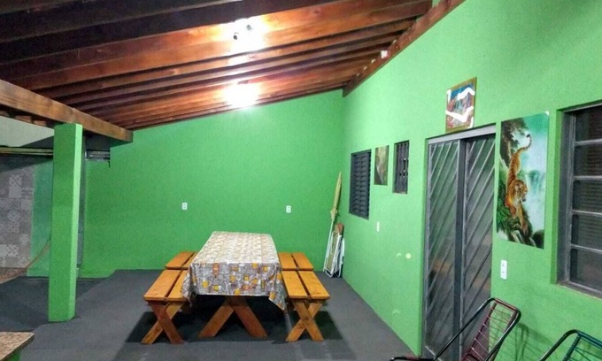 Brotas House | Discover the City of Waterfalls: Family & Pet-Friendly Stay