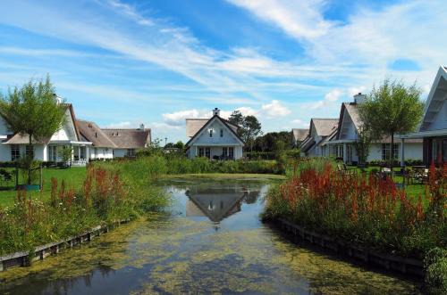 Municipality of Noordwijk Villa | Oceanfront Haven: Buitenplaats Witte Raaf aan Zee