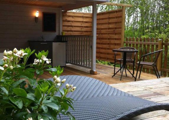 Dournazac Other | Discover Bulle d'R: Oceanfront Retreat with Hot Tub & Dining