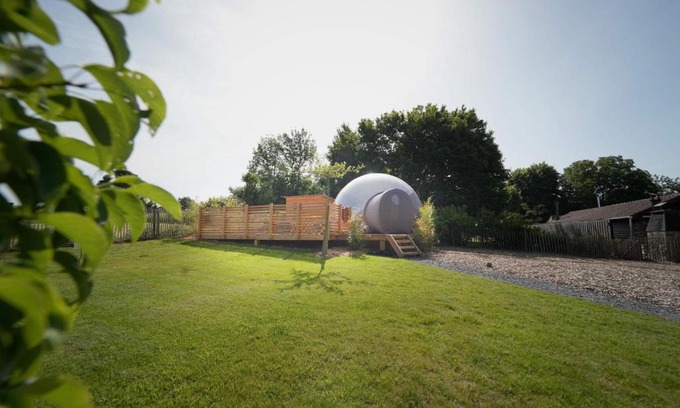 Paliseul Cabin | Unique Stay at Bulles Odette & Ginette with Hot Tub