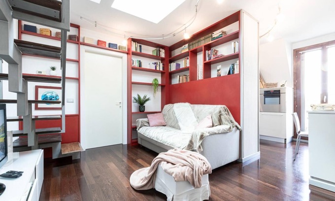 Bullona Apartment | Indulge at Bullona Split Level Terrace with Spa & Breakfast