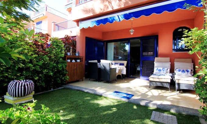 Costa Meloneras House | Beachfront Bungalow in Meloneras with Ocean Views & Pool