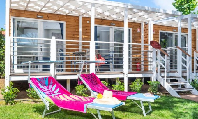 Le Rocchette House | Tranquil Bungalow Charme with Oceanfront Pool & Spa