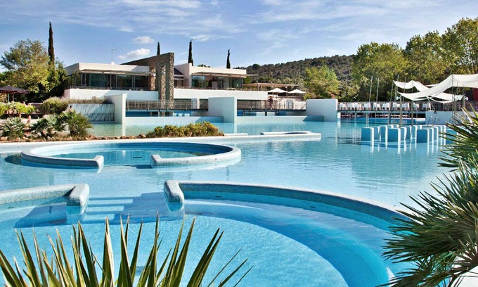 Le Rocchette House | Welcoming Bungalow in Tourist Village Rocchette with Spa