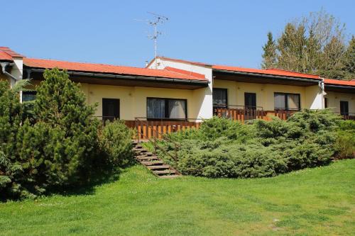 Zlic Resort | Pet-Friendly Bungalovy & Cozy Stay at Ratibořice-Zlíč