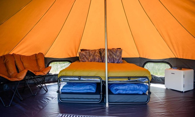 Den Ham House | Cozy Bungalow for 4 Guests with Pet-Friendly Amenities
