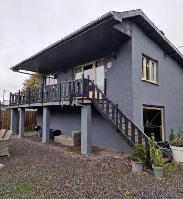Bomal-sur-Ourthe Other | Relax in Bungalow Belle Vue - Family-Friendly Tiny House