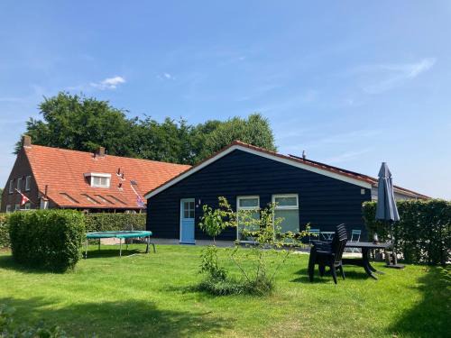 Molenschot Bed & Breakfast | Remarkable Stay at Boeren Burgers Buitenlui - Family Friendly