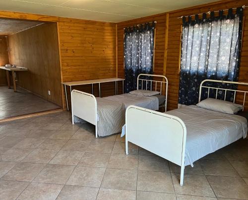 Centurion Other | Cozy Bungalow - C - by Salbu: Pet Friendly & Hot Tub Retreat
