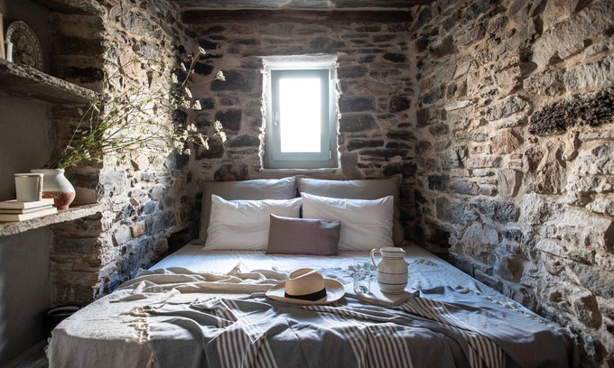 Falatados House | Bungalow 'Onos Eco Living - Margerita' with Mountain View, Wi-Fi and Air Conditioning