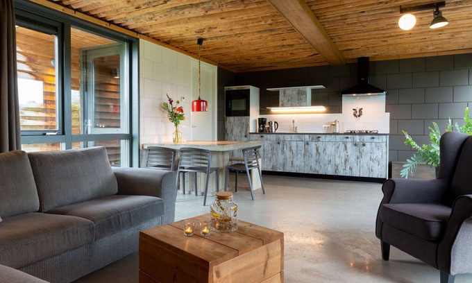 Heeten House | Cozy Bungalow with Fireplace on a Picturesque Farm