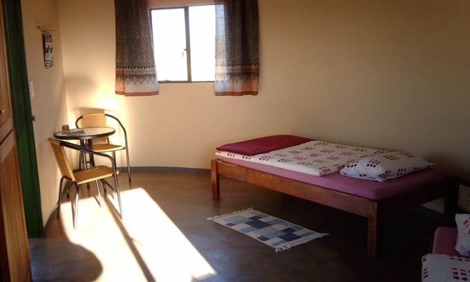 Rietoog House | Guest Rated 10/10: Bungalows & Camping with Breakfast