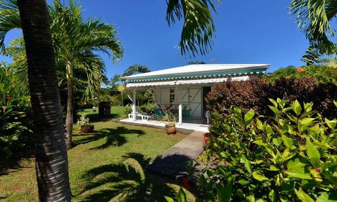 Le Francois Ski Chalet | Relaxing Creole Villas with Pool, Jacuzzi & 9.8 Guest Rating
