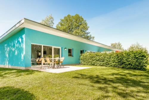 Joachimsthal House | Comfortable Bungis Am Grimnitzsee with Breakfast & Family Fun