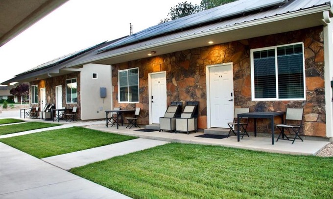 La Verkin House | Family-Friendly Bunkhouse 1A Just Moments from Zion