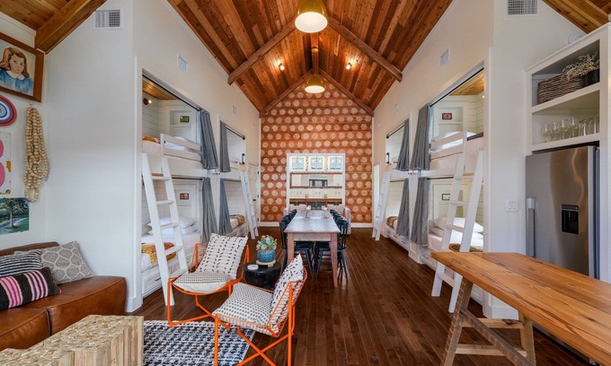 Comfort House | Escape to Bunkhouse on High - Your Private Sanctuary Awaits