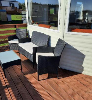 Balminnoch Apartment | Pet-Friendly Retreat with Pool at Bunny View Hotel