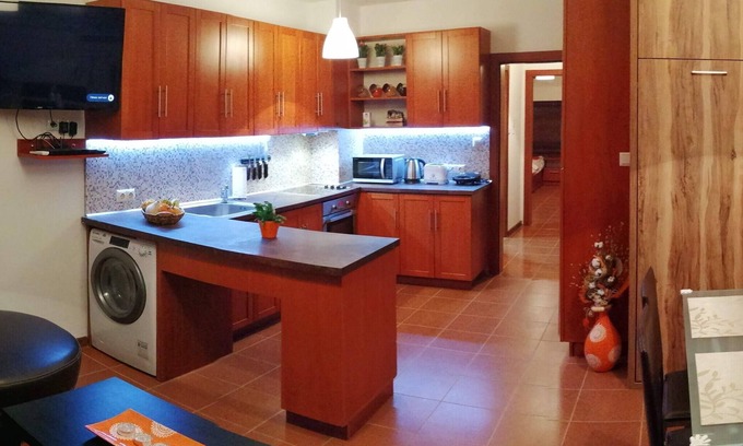 G.K. Bratya Miladinovi Apartment | Burgas University apartaments center