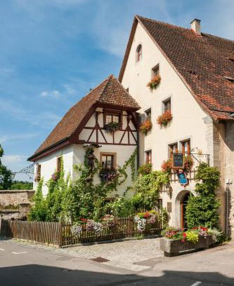 Rothenburg Old Town Hotel | Exceptional Burghotel: Spa Retreat with Family-Friendly Comfort