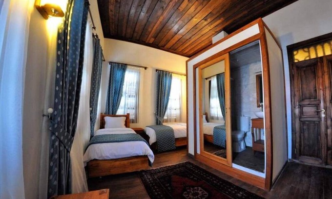 Tarsus Hotel | Burhanoglu Konagi Butik Otel: Guest Rated 8.8/10 Stay!