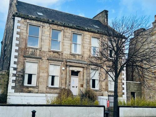 Burntisland House | Family-Friendly Burntisland House with Great Guest Ratings