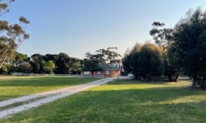 Hanson Other | Burra FarmhousenComfortable 3 bedroom home situated between Burra and Clare.