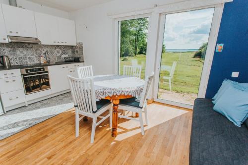 Burtnieki House | Relaxing Retreat at Burtnieka ezera māja - Rated 9.2/10