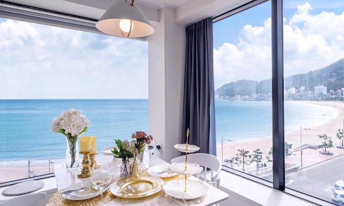 Haeundae Villa | Relax at Busan Graysands: Family-Friendly with Pool Access