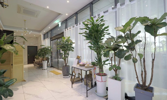 Busanjin Hotel | Comfortable Stay at Busan Seomyeon YUNA Hotel with Spa