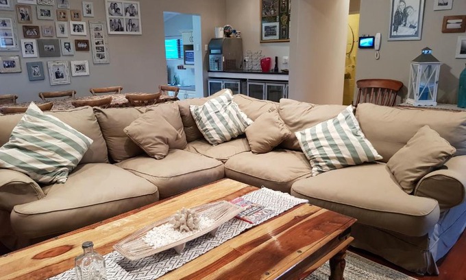 Bushman's River Mouth House | Pet-Friendly Getaway at Bushys Oak - Rated 9.1/10!