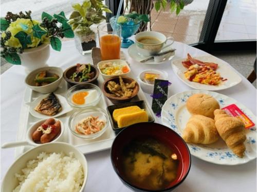 Higashiomi Hotel | Comfortable Business Green Hotel Youkaichi with Family Amenities