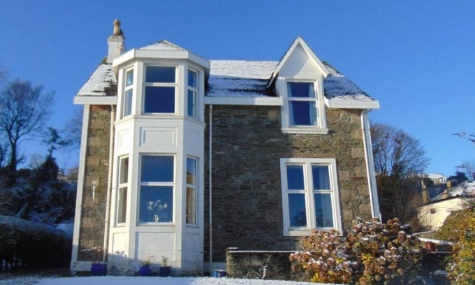 Rothesay Apartment | Cozy Bute House with Spectacular Sea Views & Pet Friendly