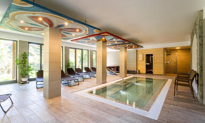 Szentendrei Hotel | Charming Butikhotel Visegrád: Guest Rated 9.4/10, Hot Tub