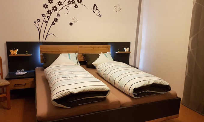 Ramberg House | Ocean View Retreat: Butterfly Apartment - Rated 10/10 by Guests