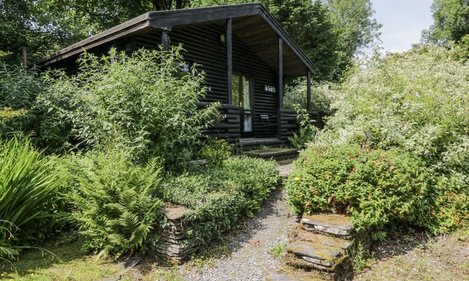 Penny Bridge Cottage | Buttermere Retreat: Garden Oasis in Greenodd